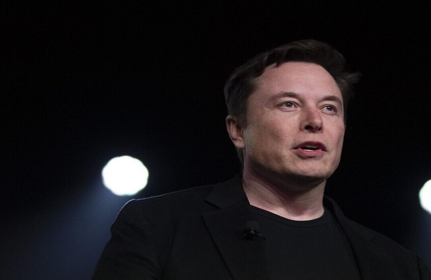 ماسك ينتقد آلات التصويت الخاصة بالانتخابات مشككا بفعاليتها