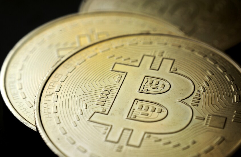 صعود صاروخي لـ"البيتكوين".. كم كنت ستكسب لو استثمرت فيها قبل أسبوع؟