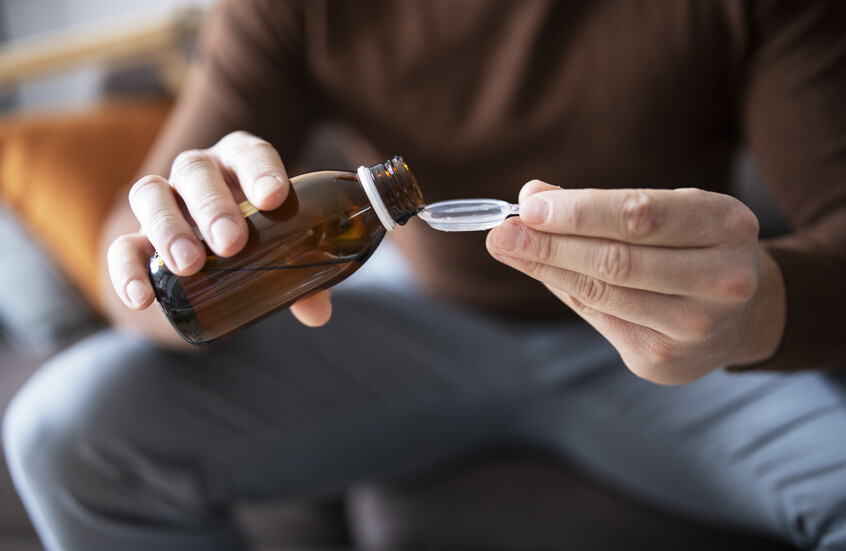 مصر.. قرار بسحب عبوات دواء يستخدم في تخفيف السعال من السوق للمرة الثانية