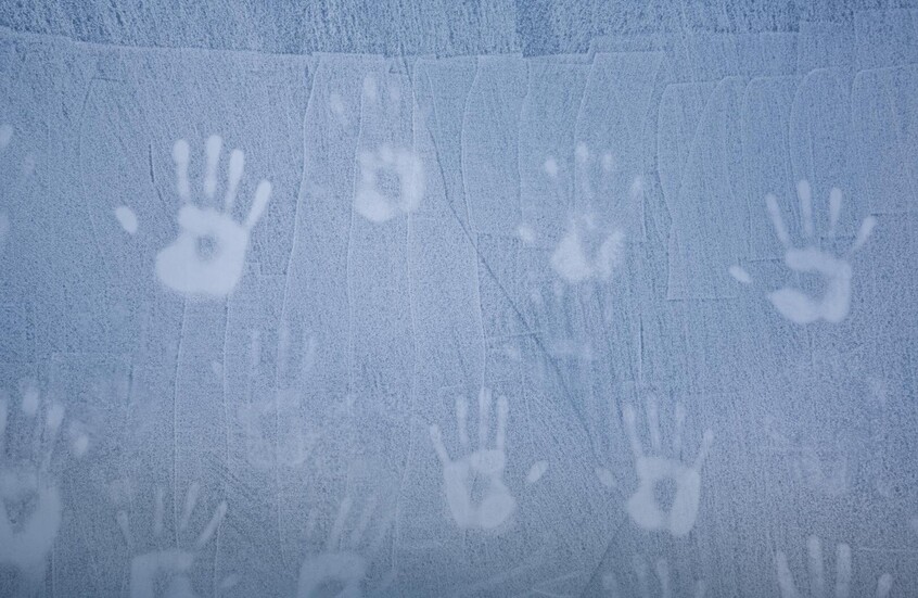 ضجة في مصر.. بصمات سيليكون لتزوير الحضور والانصراف بوحدة صحية