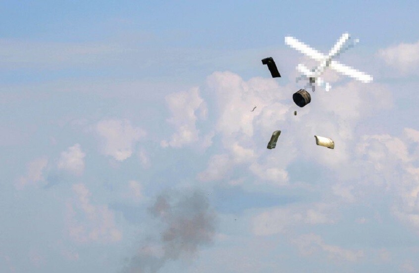 كيم جونغ أون يشرف شخصيا على اختبار المسيرات الانقضاضية "الكاميكازي" (صور)