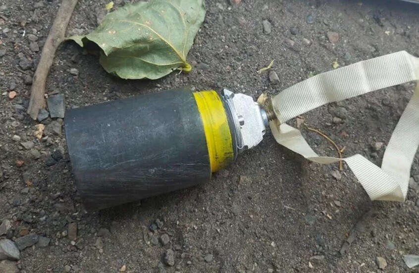 القوات الأوكرانية تقصف مدينة غورلوفكا بالقذائف العنقودية