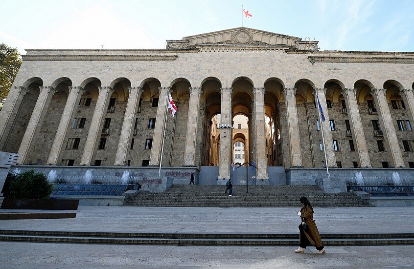 جورجيا.. إقرار النتائج النهائية للانتخابات التشريعية وسط احتجاجات للمعارضة