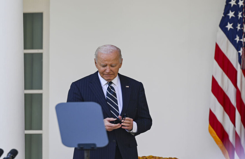 أن تصل متأخرا خير من ألا تأتي أبدا.. بايدن يصل قمة (أبيك) متأخرا ساعتين