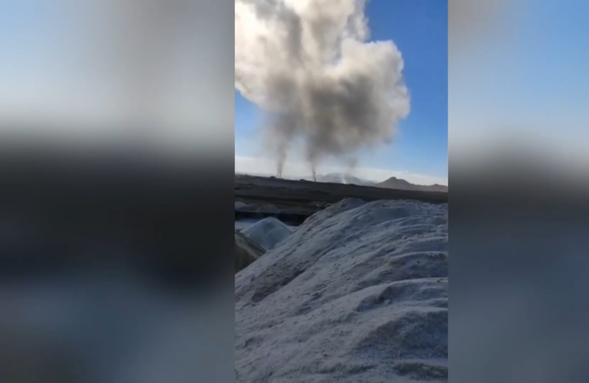 تصاعد أعمدة الدخان في تدمر السورية جراء هجوم إسرائيلي أسفر عن مقتل 36 شخصا