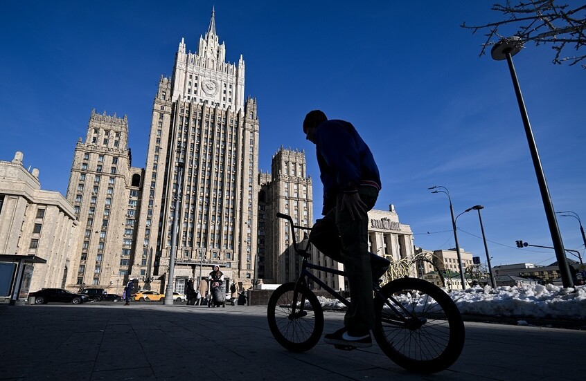 موسكو: قاعدة الدفاع الصاروخي الأمريكية في بولندا أصبحت على قائمة أهداف الجيش الروسي المهمّة