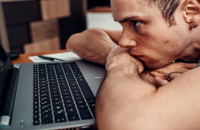 اليابان.. تشخيص عدد قياسي من الاضطرابات النفسية بسبب الإجهاد في العمل