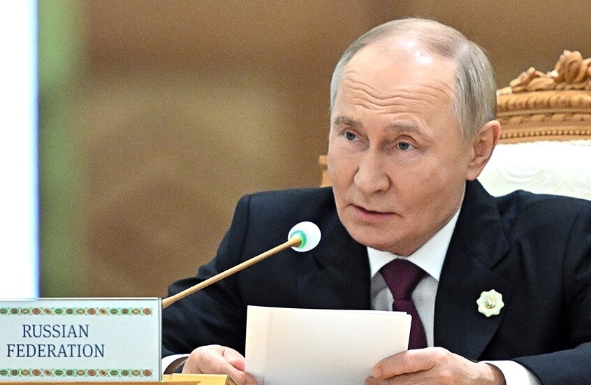 استطلاع: معظم الروس يثقون ببوتين