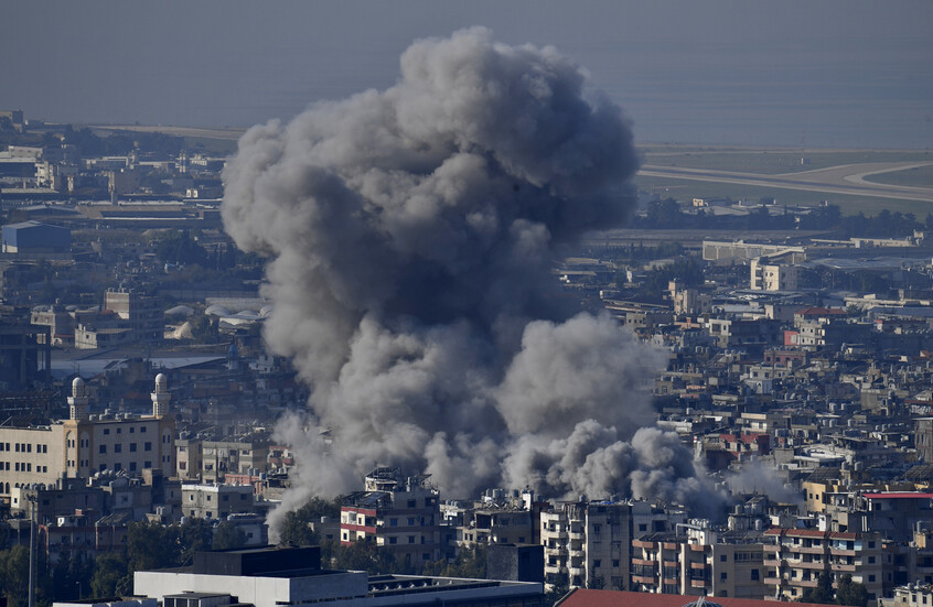 مراسلنا في لبنان: غارات إسرائيلية عنيفة على ضاحية بيروت الجنوبية (فيديوهات + صور)