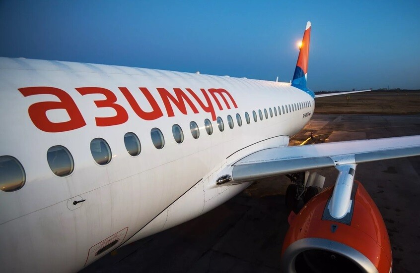 اندلاع حريق بمحرك طائرة ركاب روسية أثناء هبوطها في مطار أنطاليا (فيديوهات)