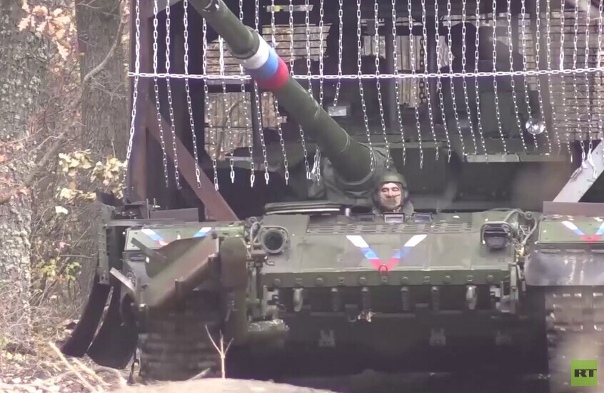 دبابة "T-80" تدمر معقل لقوات كييف وتعزز تقدم الجيش الروسي باتجاه جنوب دونيتسك