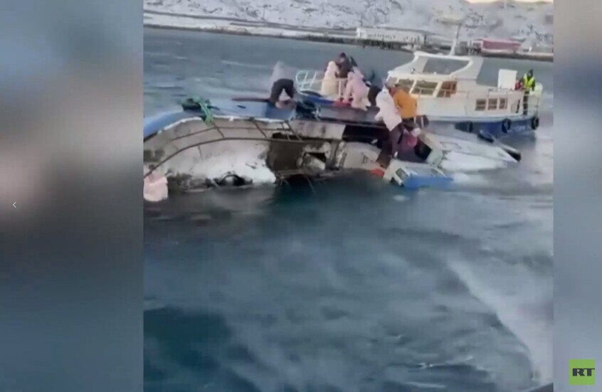 انقلاب قارب يحمل ركابا في مقاطعة مورمانسك