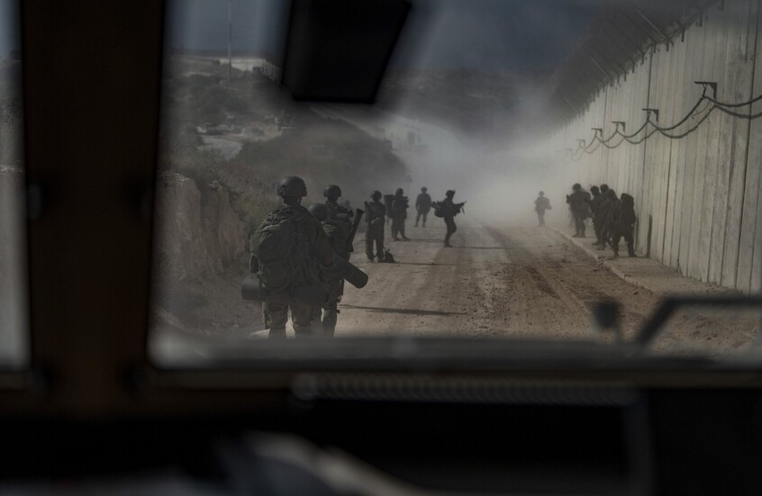 مراسلنا في لبنان: مقتل وإصابة مواطنين لبنانيين اقتربوا من الحدود برصاص الجيش الإسرائيلي
