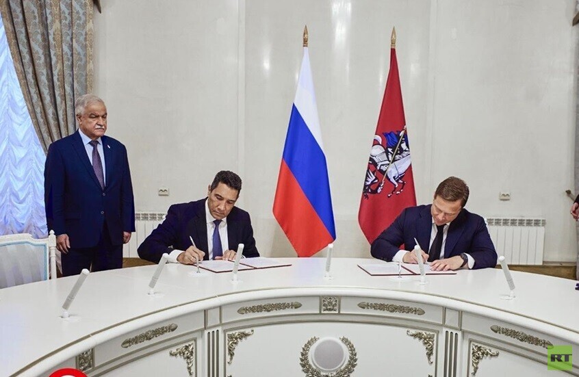 كوبا توقع اتفاقا مع روسيا لإنشاء أسطول من سيارات "موسكفيتش" للتاكسي