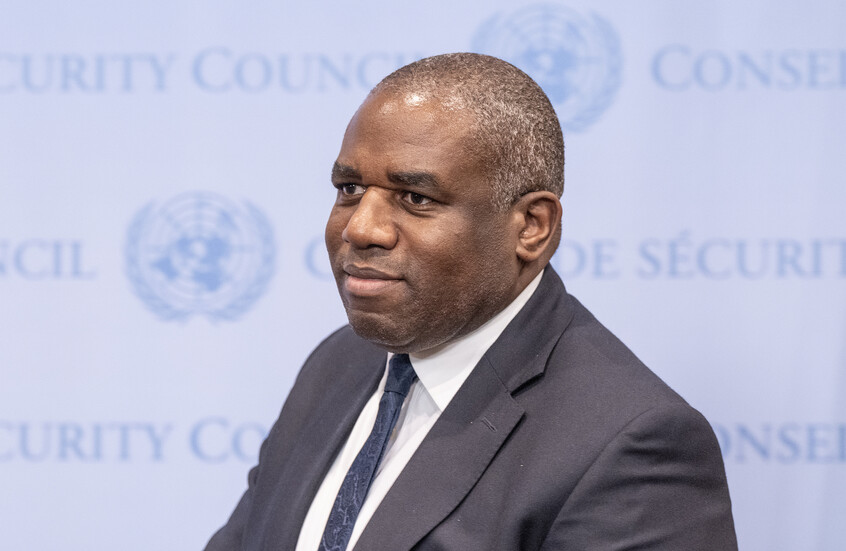 وزير الخارجية البريطاني: نتنياهو قد يتم اعتقاله إذا زار بريطانيا