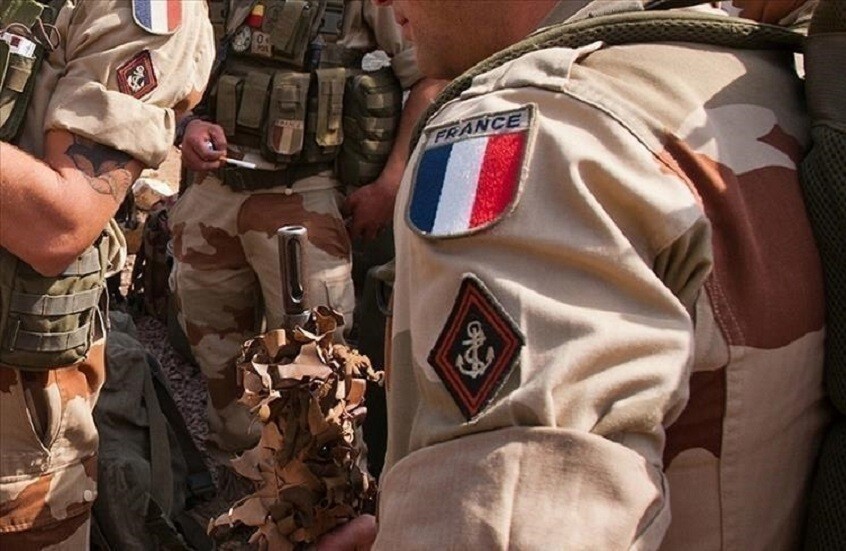 لأول مرة.. ماكرون يصف قتل الجيش الفرنسي جنودا متمردين غرب إفريقيا عام 1944 بالمذبحة