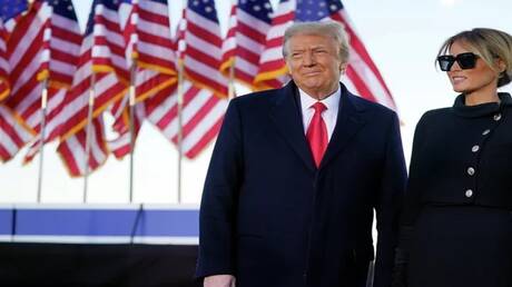 ترامب وبوادر حرب مع النساء!