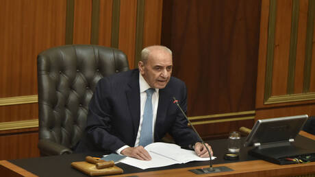 إسرائيل تغزو لبنان