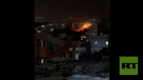 غارات إسرائيلية مكثفة فجرا على ضاحية بيروت الجنوبية وموجة نزوح كبيرة للسكان (فيديو)