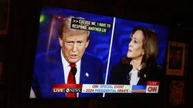 القضاء الأمريكي يأمر بإصدار 17 ألف بطاقة اقتراع لناخبين لم يتسلموها في ولاية بنسلفانيا المتأرجحة