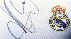 رونالدو يطلب ضم أحد مهاجمي ريال مدريد