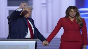 ميلانيا ترامب تكشف سر حفاظها على اتزانها وهدوئها وكيف تجاوزت نظرات الآخرين عندما كانت طويلة ونحيفة!