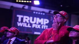 توقعات المراهنين والإعلام بفوز ترامب تبلغ 90%