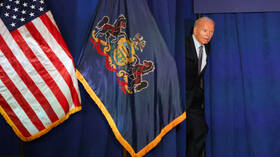 "CNN": الديمقراطيون يرون أن بايدن سبب خسارة هاريس