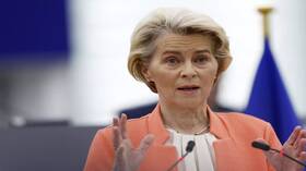 فون دير لاين: الاتحاد الأوروبي يتلقى الكثير من الغاز الروسي ويجب استبداله بالغاز الأمريكي