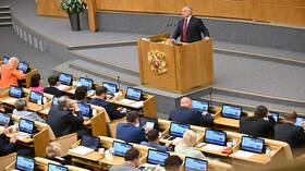 "الدوما" يقرّ قانون حظر تبني الأطفال الروس على مواطني الدول التي تسمح بتغيير الجنس