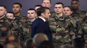 لافروف: تدريب فرنسا لعسكريين أوكرانيين يشير إلى تورط باريس في الصراع