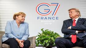 ميركل.. ترامب "معجب كل الإعجاب" بشخص بوتين وسألني عنه