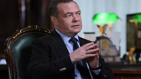 مدفيديف: روسيا تدعم قرارات الأمم المتحدة لحل الصراع الفلسطيني الإسرائيلي