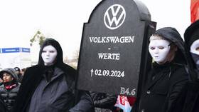 أكبر محنة منذ 87 عاما.. "فولكس فاغن" تتمسك بخطط إغلاق مصانعها في ألمانيا