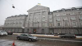 ضابط أوكراني: نظام كييف تخلص من كبار مسؤولي أمن الدولة عام 2015