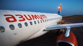 اندلاع حريق بمحرك طائرة ركاب روسية أثناء هبوطها في مطار أنطاليا (فيديوهات)