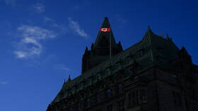 بعد تعهد ترامب بفرض رسوم جمركية على منتجاتها.. كندا تؤكد أهميتها للولايات المتحدة