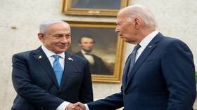 نتنياهو يشكر بايدن على المساهمة باتفاق وقف إطلاق النار ويؤكد الاحتفاظ بحق الرد على التهديدات