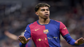 لامين جمال ينال جائزة الفتى الذهبي