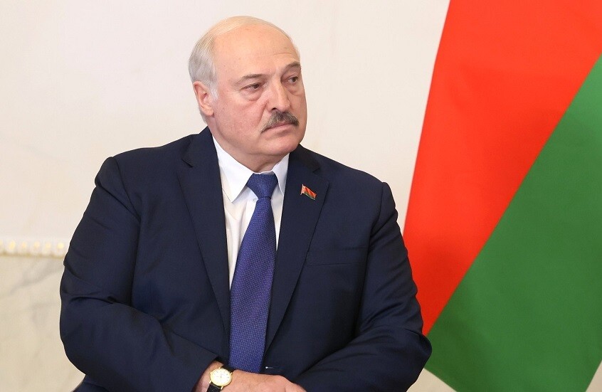 لوكاشينكو يدعو وزير الثقافة الجديد لترتيب الأوضاع أو الموت