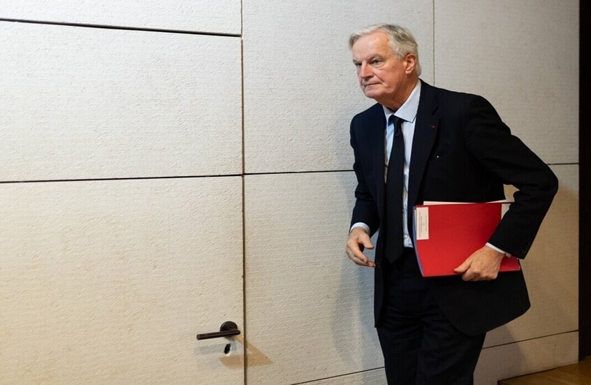 الحكومة الفرنسية تواجه تصويتا بحجب الثقة