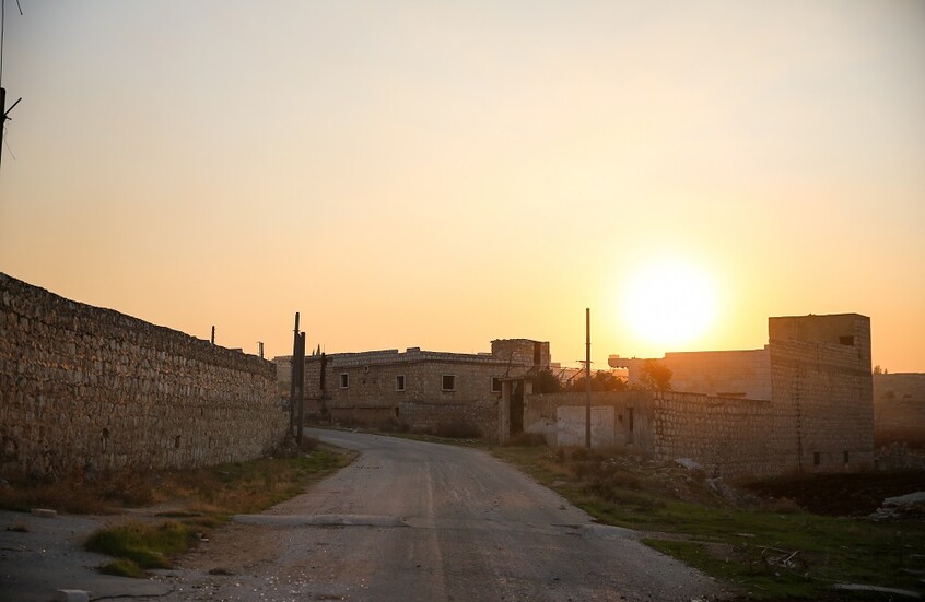 "سانا": الطيران الأمريكي يتدخل في الاشتباكات بين الجيش السوري ومسلحي "قسد" ويستهدف نقاط التماس