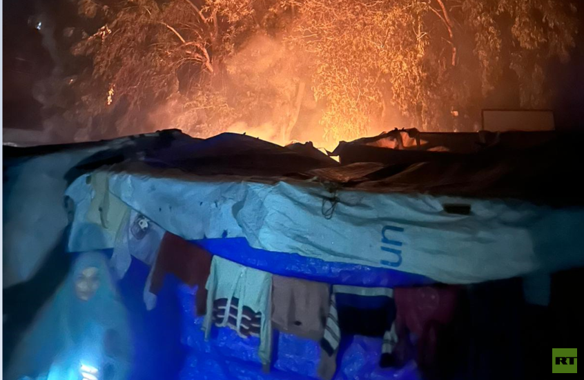 مقتل طبيب فلسطيني واحتراق أكثر من 15 خيمة بقصف إسرائيلي على مدرسة تؤوي نازحين بمخيم البريج