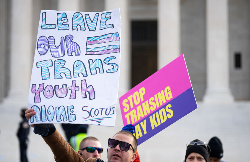 جلسة عاصفة للمحكمة العليا الأمريكية عن "المتحولين جنسيا"