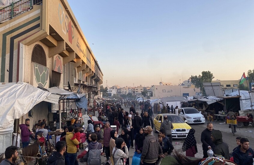 عباس يوافق على اللجنة الإدارية لقطاع غزة