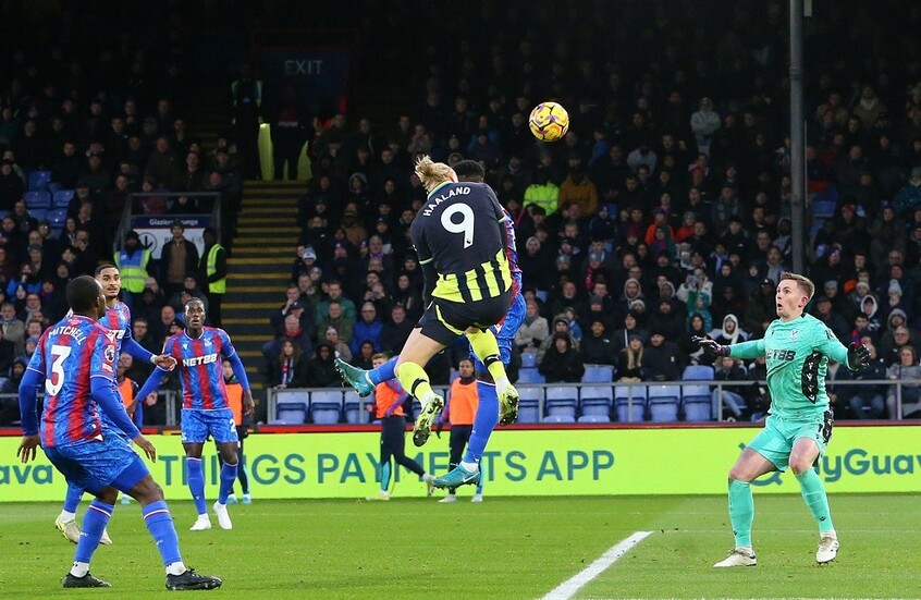 هالاند يعادل رقم صلاح.. في ليلة تعثر مانشستر سيتي