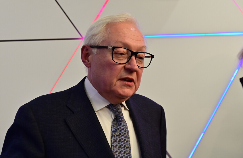 ريابكوف يعلن استعداد روسيا للنظر في صفقة تبادل جديدة للمعتقلين مع الولايات المتحدة