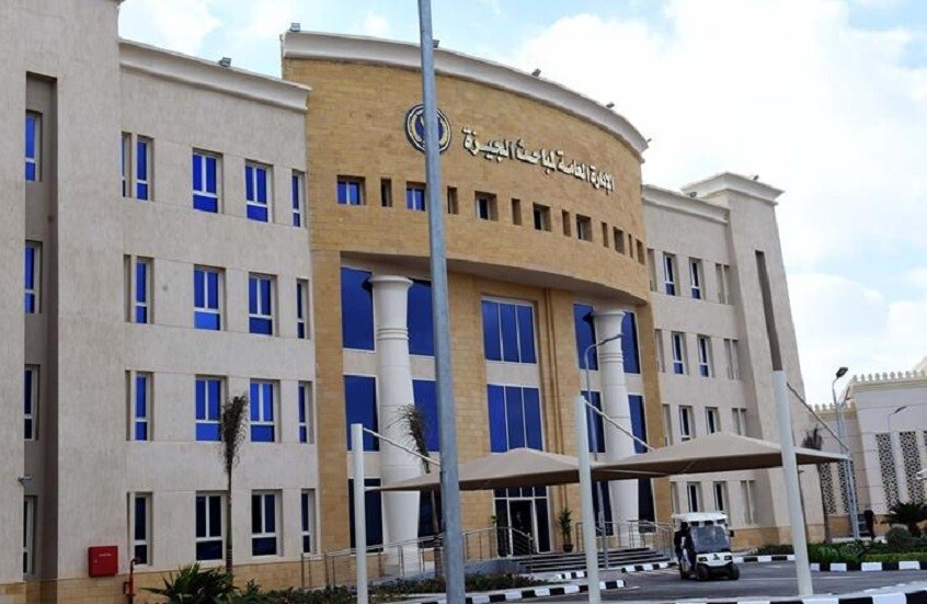 فيديوهات مخلة.. فنان مصري شهير يتعرض لعملية ابتزاز