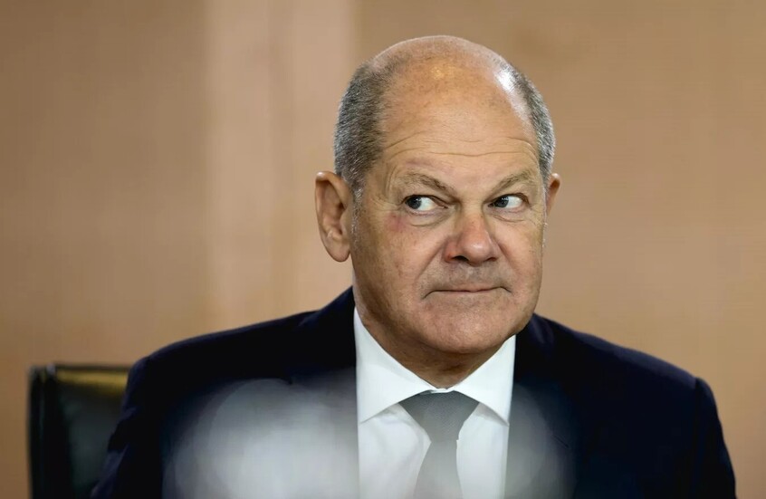 قبيل تقرير مصيره.. شولتس يجدد رفضه تزويد أوكرانيا بالصواريخ وإرسال جنود ألمان