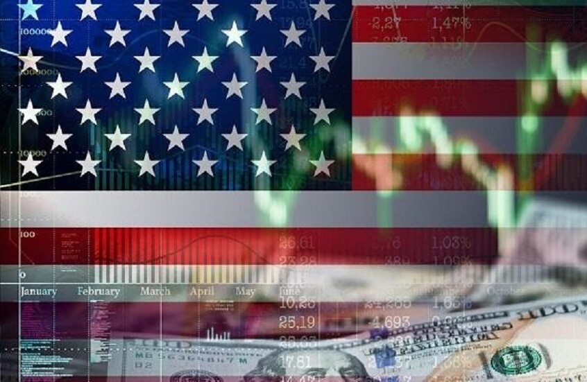 "بلومبرغ": الولايات المتحدة تشكل التهديد الحقيقي للدولار وليس دول "بريكس"